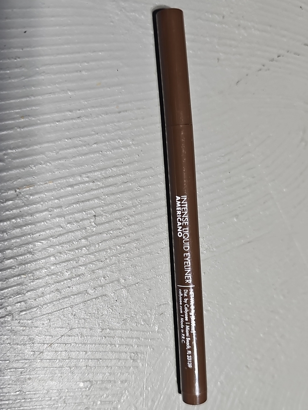 Callyssee Intense Liquid Eyeliner in Americano Water Resistant Brown⁶
